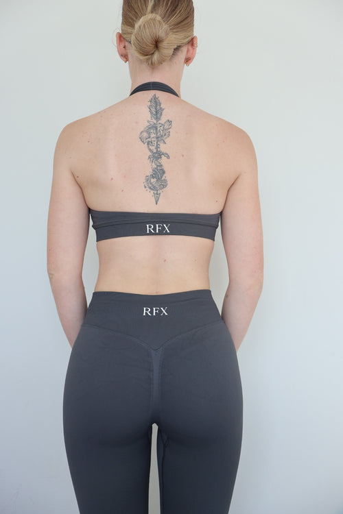 Form & Flow halter crop - Grey