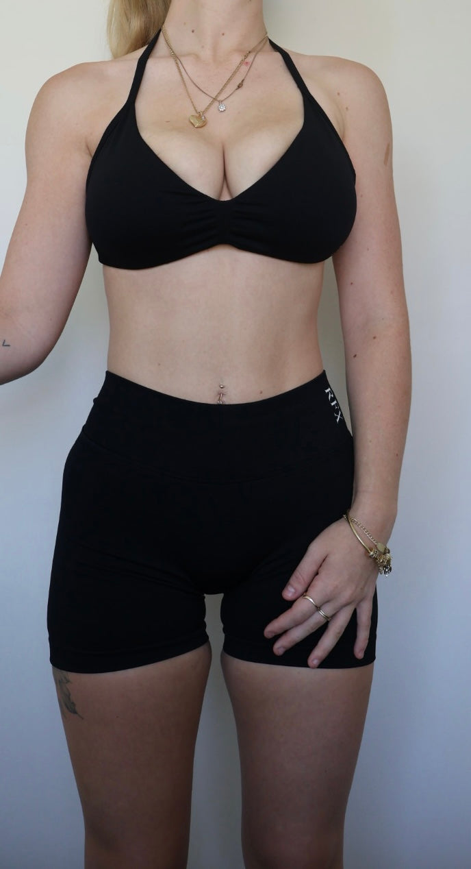 Silhouette X  V-Back Shorts￼ - Black