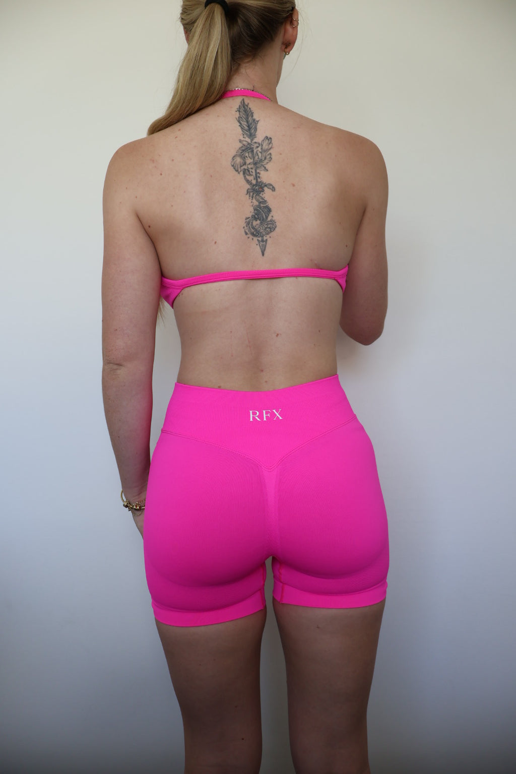 Silhouette X Short￼ - Barbie